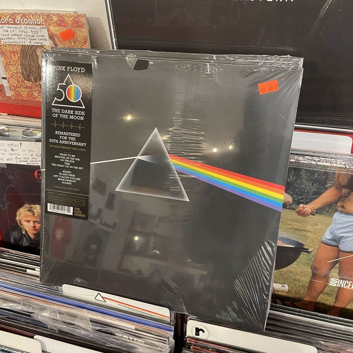 RedscvrRecords's tweet image. Hype sticker says it’s the remaster of the remaster of some one-off remaster that was remastered off a rare remaster of a remaster!
#DSotM #pinkfloyd