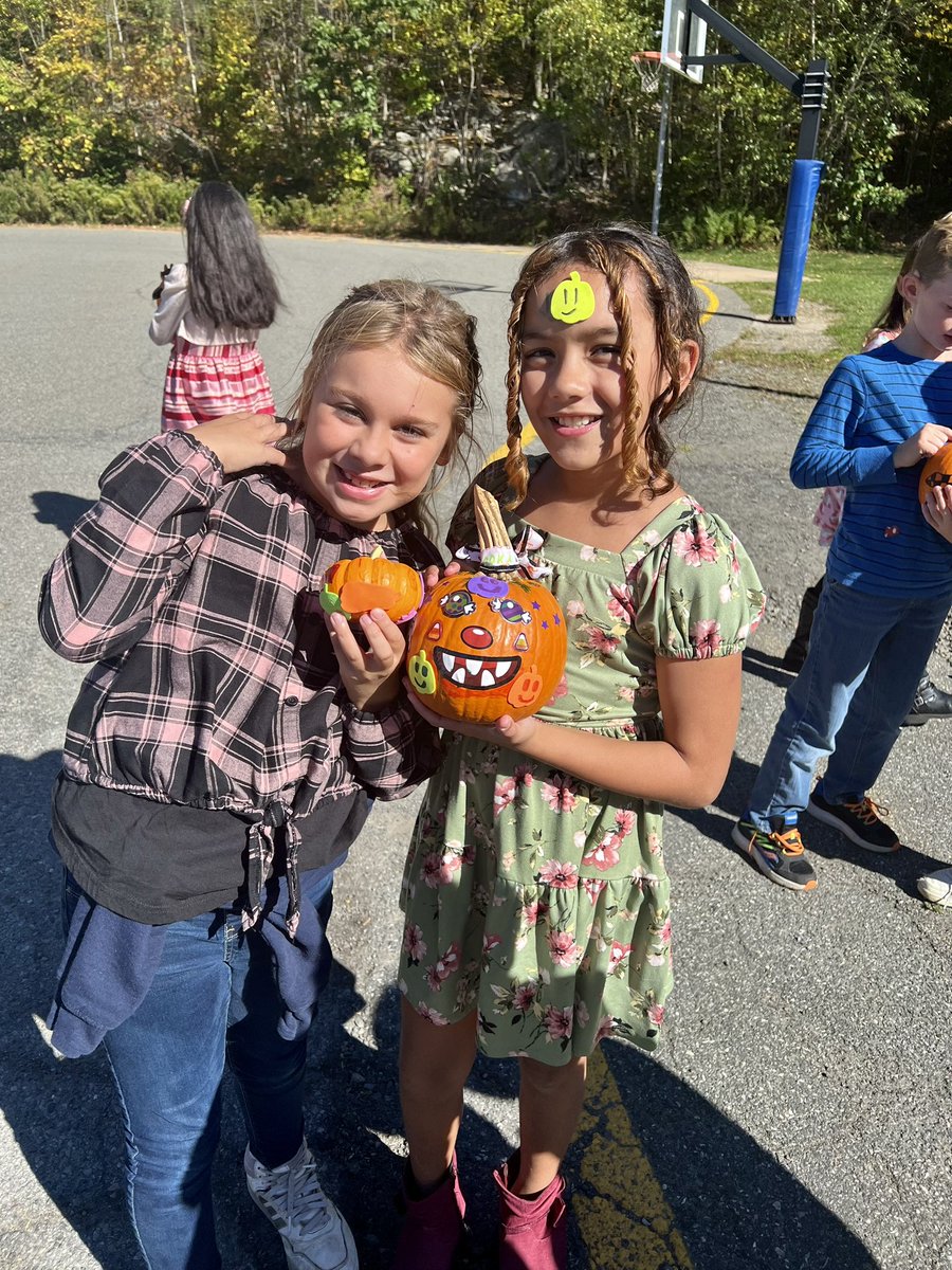 Emily Incledon tweet media