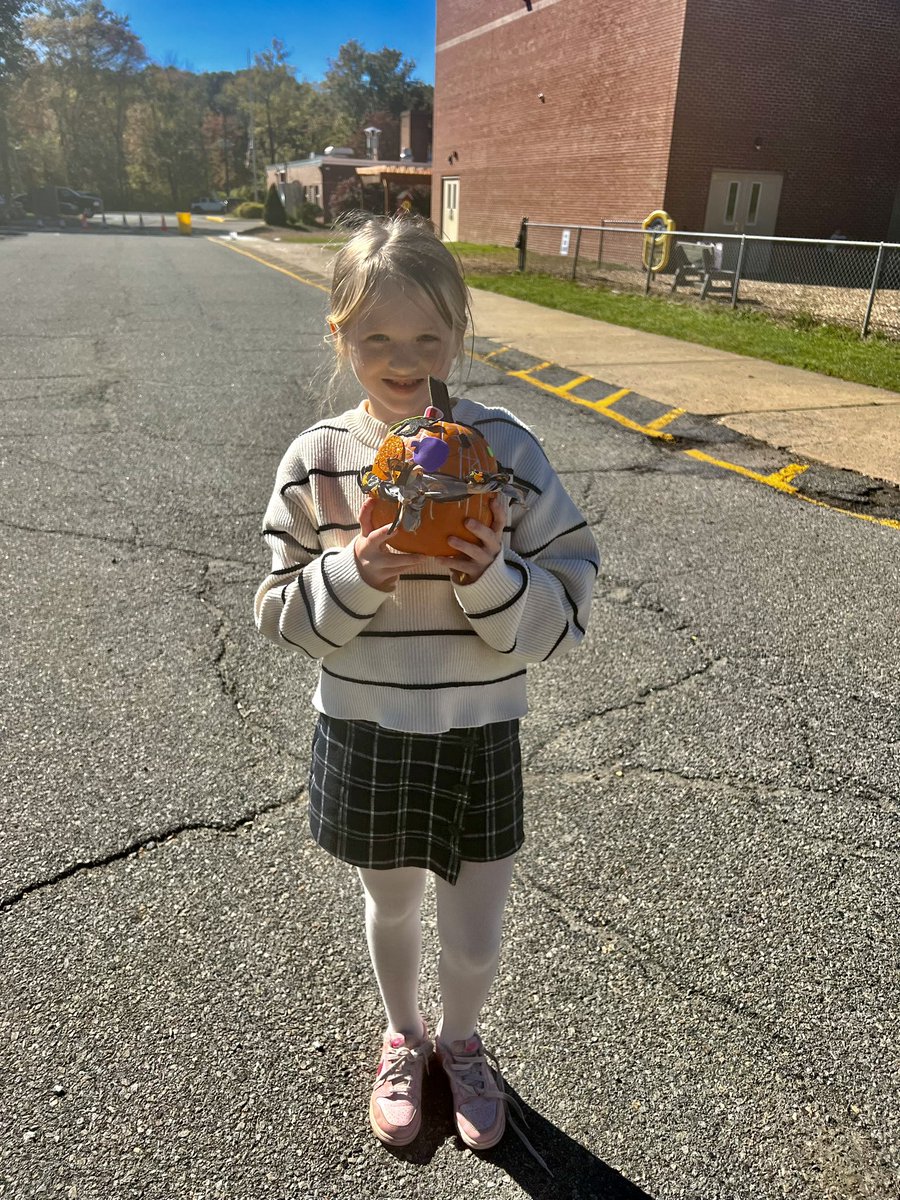 Emily Incledon tweet media