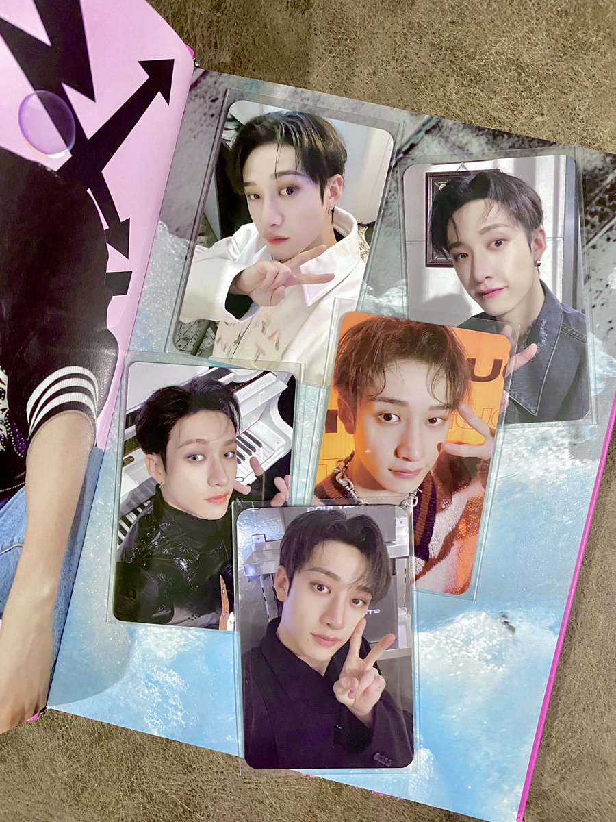 chriskyunjin's tweet photo. hi @20thof3, my order's finally complete~ 🙊🤎 walang katapusang peace sign from channie and tysm for accommodating my whims like a champ! worth the wait! thanks! 🤭✌️
also?? who gives official dupes as freebies?? hello?? tysm?? 🥺💖🫵🏼 'til next time? hehehe
#icasproof https://t.co/O5fGTfiYU1