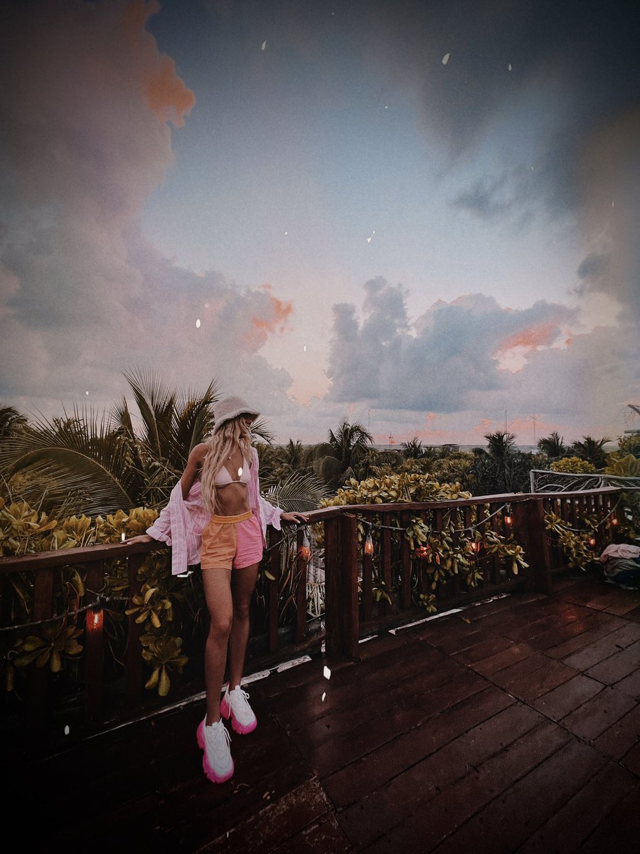 shann_maxx's tweet photo. Wisdom is the art of learning from yesterday to live better today :) 🤍 #Motivational #vintage #travel https://t.co/6jZAgp54d8