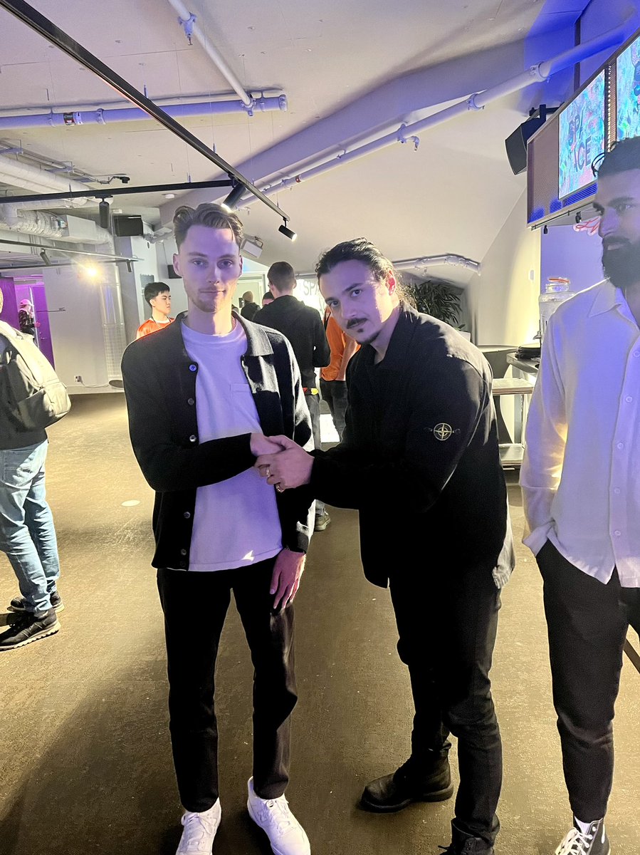 friendship ENDED with <a href="/launders/">launders</a> ❌

now <a href="/georainbolt/">rainbolt</a> is my Best Friend ✅