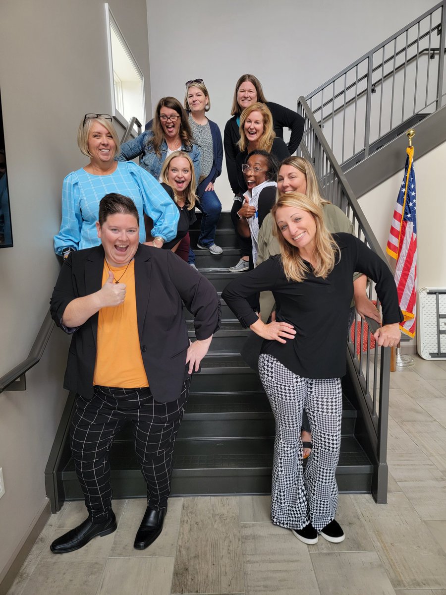 sarahlynnsnipes's tweet photo. Wow! What incredible educators and experts we have in 2nd cohort of KY Innovative T Fellows! Hearing plans to create vibrant learning experiences that push our thinking on innovation in assessment &amp; community collaboration inspires me! @KyDeptofEd @UnitedWeLearnKY @mrcollinsKY https://t.co/C5asuKnzBn