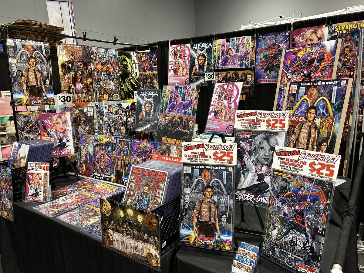 batmankm's tweet photo. It’s day 2 at #NYCC2023 and it’s crazy!!! First NYCC since 2019 for me and man did I miss it. Nothing like this show.  A couple shots of the booth. If your here come say hi! Booth #4467 aisle 4000 LETS GO!!! https://t.co/iGqhOpVf52