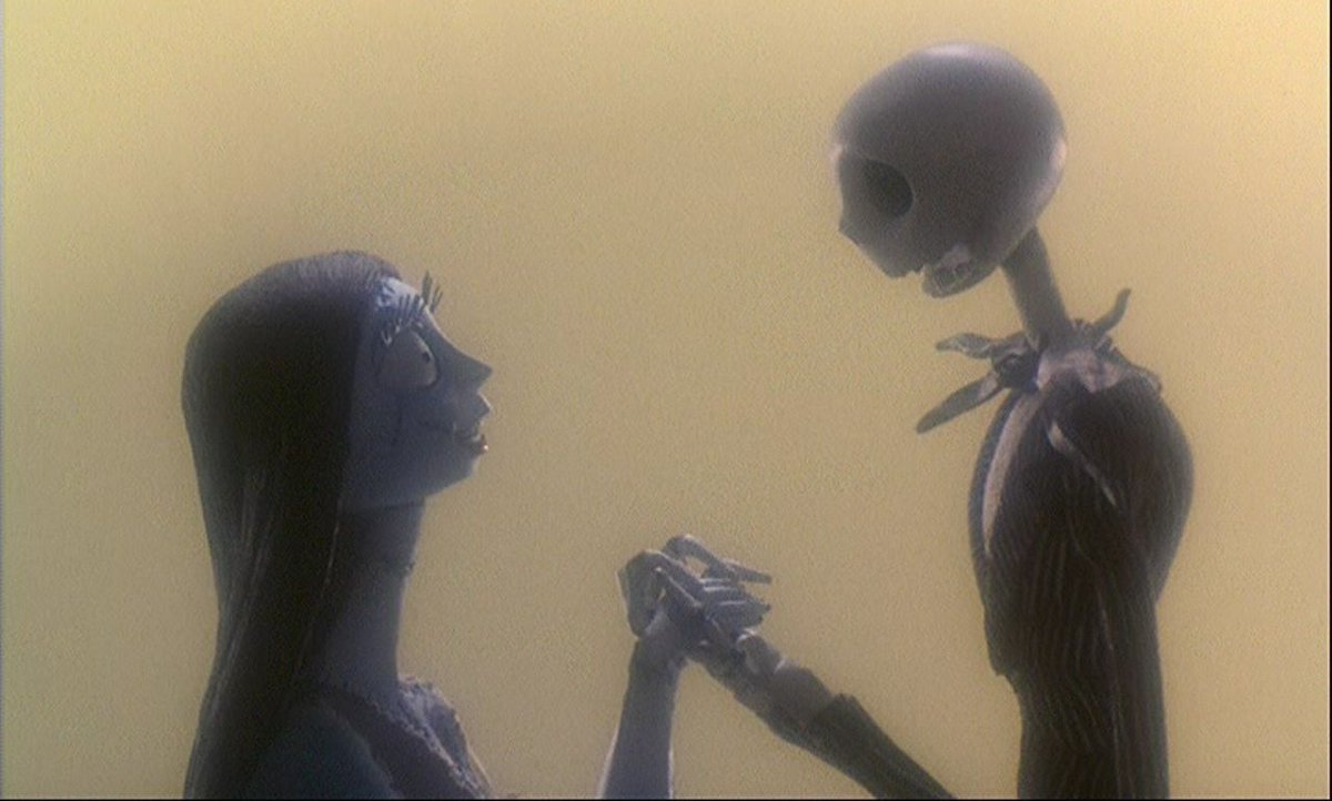 DisneyAPromos's tweet photo. 30 years ago today, ‘THE NIGHTMARE BEFORE CHRISTMAS’ debuted in theaters. https://t.co/IvIfUq0jJy