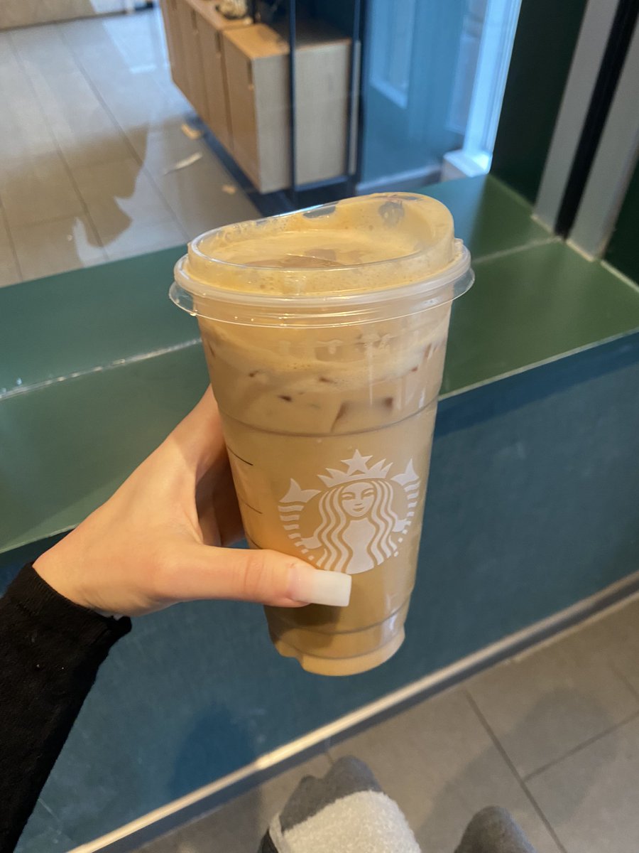 janeatss's tweet photo. best drink https://t.co/eI12CUWHs1