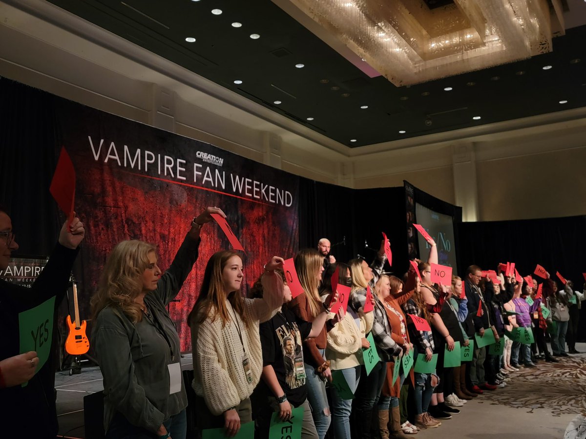 CreationEnt's tweet photo. Yes/No Trivia was so much fun!
#TVDChi https://t.co/mRa11C5Xz0