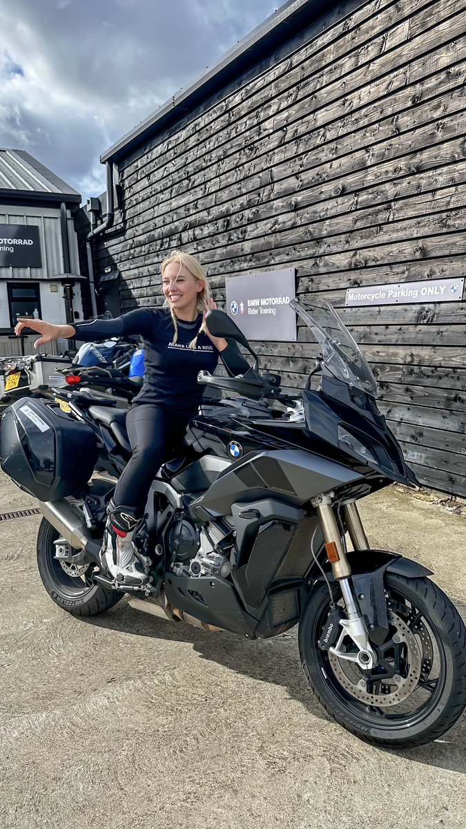Jen_RedGate's tweet photo. Great week at @BMWRiderTrainin 🥰 https://t.co/7yv8xVBjHv