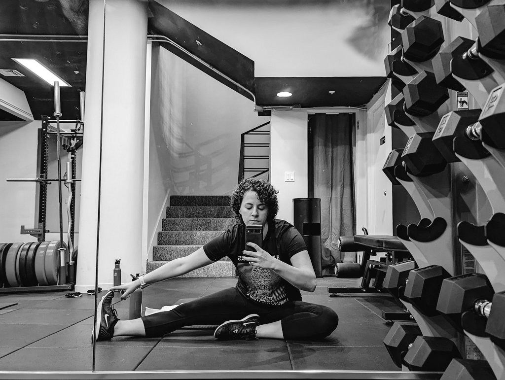 Got my ass kicked this morning. It was nice to disconnect for an hour, even though I was physically in pain from deadlifts, barbell squats, mousetrap on the treadmill (some call it treadmill sprints), and many more.
My trainer said she likes the running punks logo 🧷