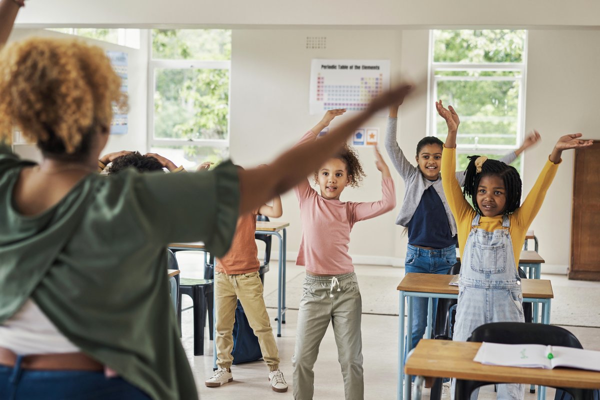 ColorinColorado's tweet photo. Learn more about how to use Total Physical Response (TPR) w/ ELLs in this preview of our upcoming strategy library!

https://t.co/TMxlW1SfhV

@easkelton @TanKHuynh #ELL #ELLchat #MLL #MLLchat https://t.co/fxJUUSAzns