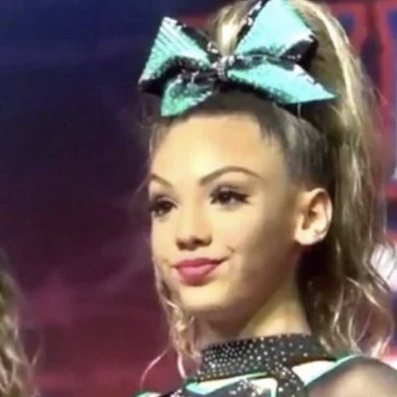 Mood bc I know no one would even DARE to vote Queen Yin or Trish🙈#BBUK
