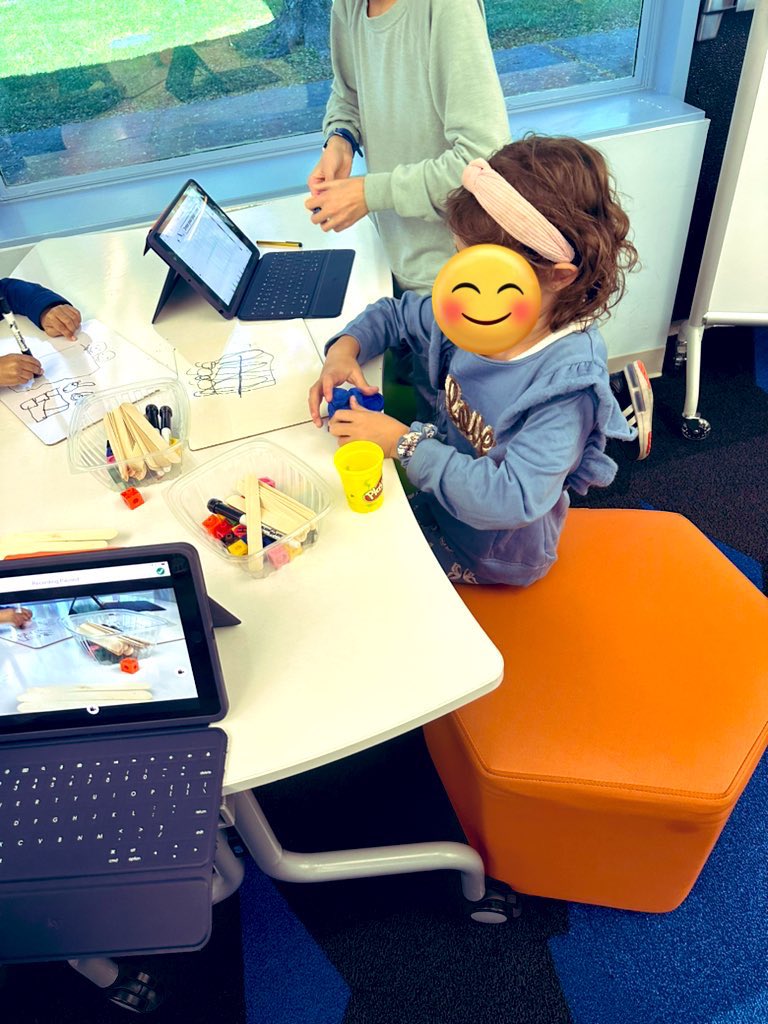 KaEnglert1's tweet photo. 🎃 We teamed up with our 4th grade buddies in the @Ccerone5’s in the maker space to craft a spook-tacular gate for five Little Pumpkins! 🛠️ 📲#STEAMProject #Collaboration #PumpkinGate #WeareChappaqua https://t.co/xJYfIUbtk9