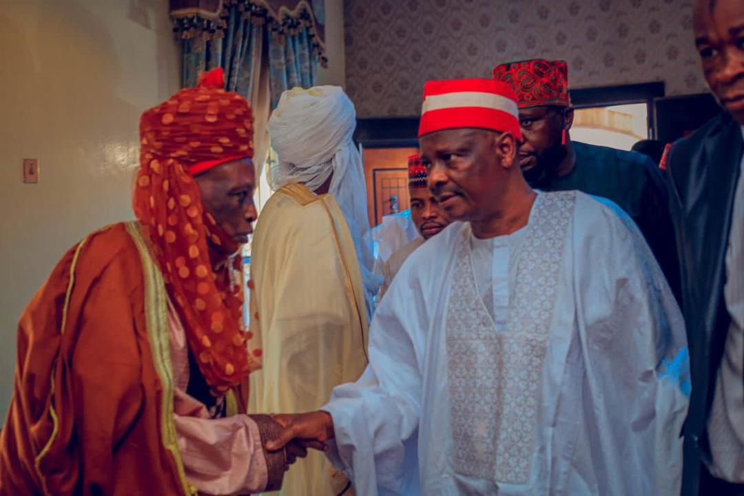 KwankwasoRM's tweet photo. Earlier in Kano, l paid a condolence visit to the family of Alhaji Bello Maitama Yusuf, a former Minister and Senator of the Federal Republic of Nigeria, who passed away today. 

The seasoned administrator and scholar will be missed by all. May the Almighty Allah grant him Jannatul Firdaus. - RMK