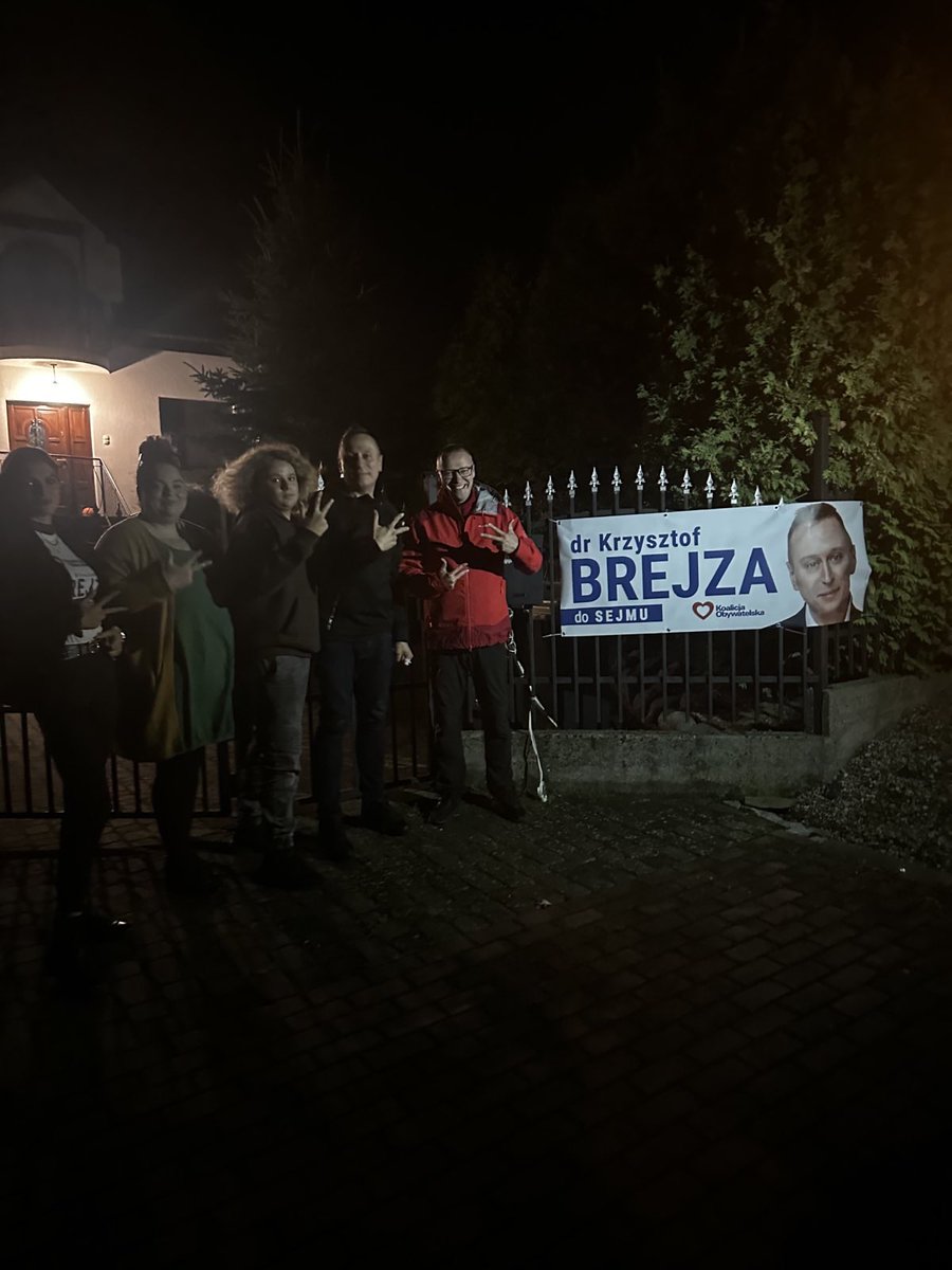 krzysztofbrejza's tweet photo. Barcin teraz. Kolejna miejscowość na naszej trasie, dziękujemy wszystkim za zaangażowanie w kampanię serc, nie zwalniamy tempa♥️💪✌️
#Barcin #Brejzanr3naliścieKOdoSejmuokręgbydgoskoinowrocławski https://t.co/ImKikK0XoE