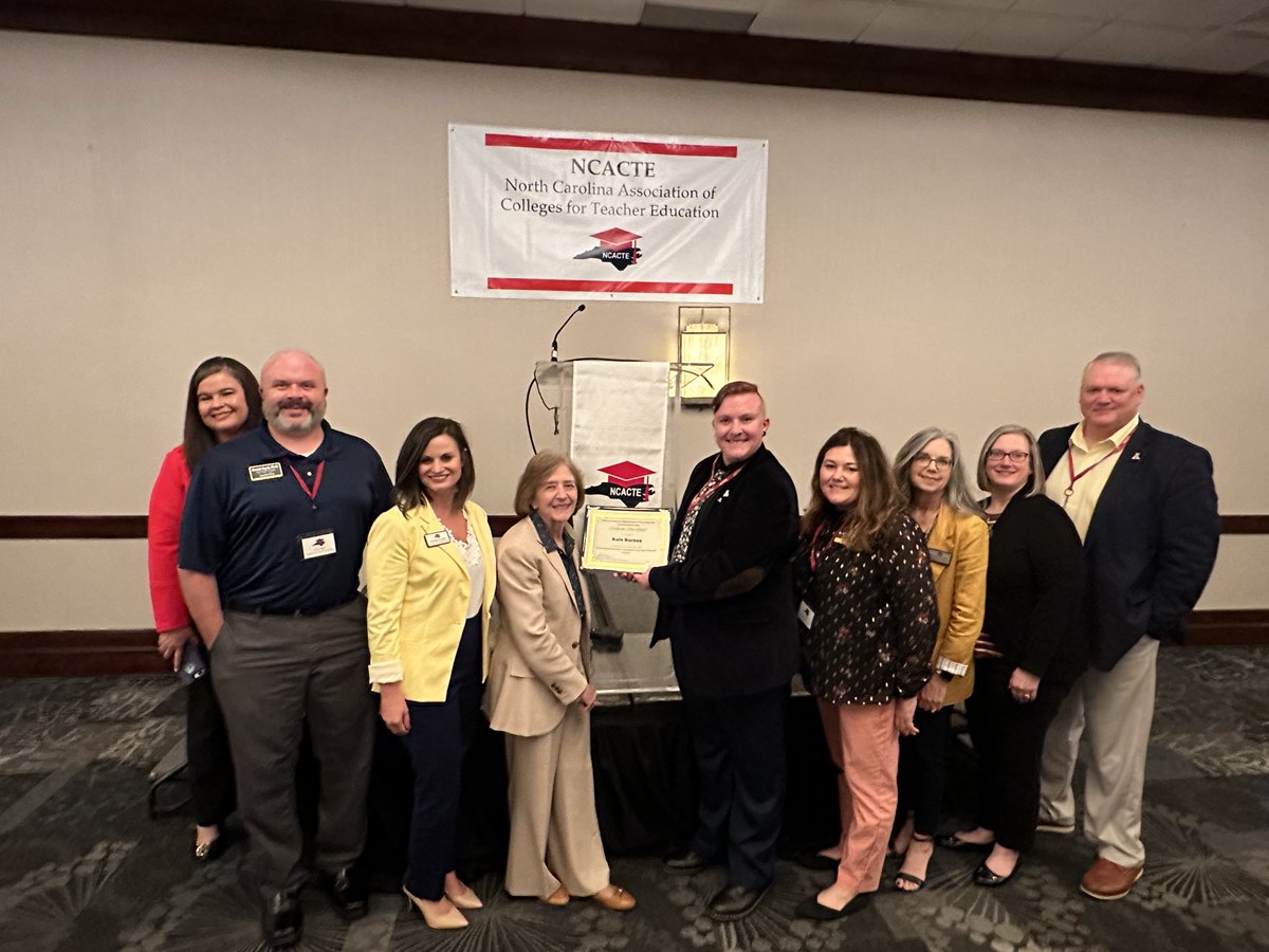 AppstateRCOE's tweet photo. Music education alum Kale Barnes โ23 was named one of the top five finalists for NCACTEโs 2023 Student Teacher of the Year. They were recognized at the NCACTE Fall Forum in Raleigh, North Carolina.
Read more: https://t.co/tzOzEanMap
#FIRSTTeach https://t.co/mdVpXjo8KP