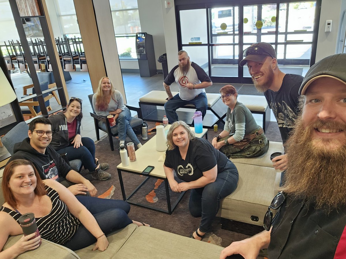 TowerPodcast's tweet photo. #couchcon going strong #thegatheringmadness !!!

#TheWheelOfTime 
#twitteroftime
#dragonsworn https://t.co/iQziutp3EO