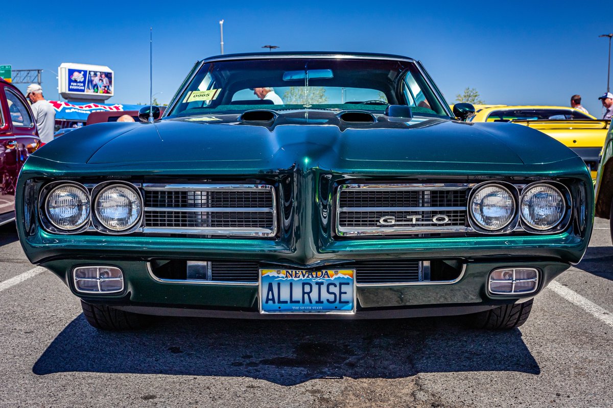 LegendaryAutoIn's tweet image. We are your experts when it comes to restoration. Shop our catalog here: bit.ly/3m5Fnnh 

#LegendaryAuto #AutomotiveParts #AutomotiveRestoration #Auto #CarLifestyle #Luxury #ClassicCar #ClassicCars #Chrysler #VintageCar #Cars #Car #Classic #Dodge