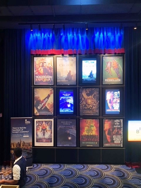 franknagel_de's tweet image. Für die @cduFraktionFFM bei der Eröffnung des B3 Festival in der Frankfurter ASTOR Film Lounge MyZeil 
@B3_Biennale  #AstorFilmlounge #Frankfurt @myzeil
b3festival.de/de