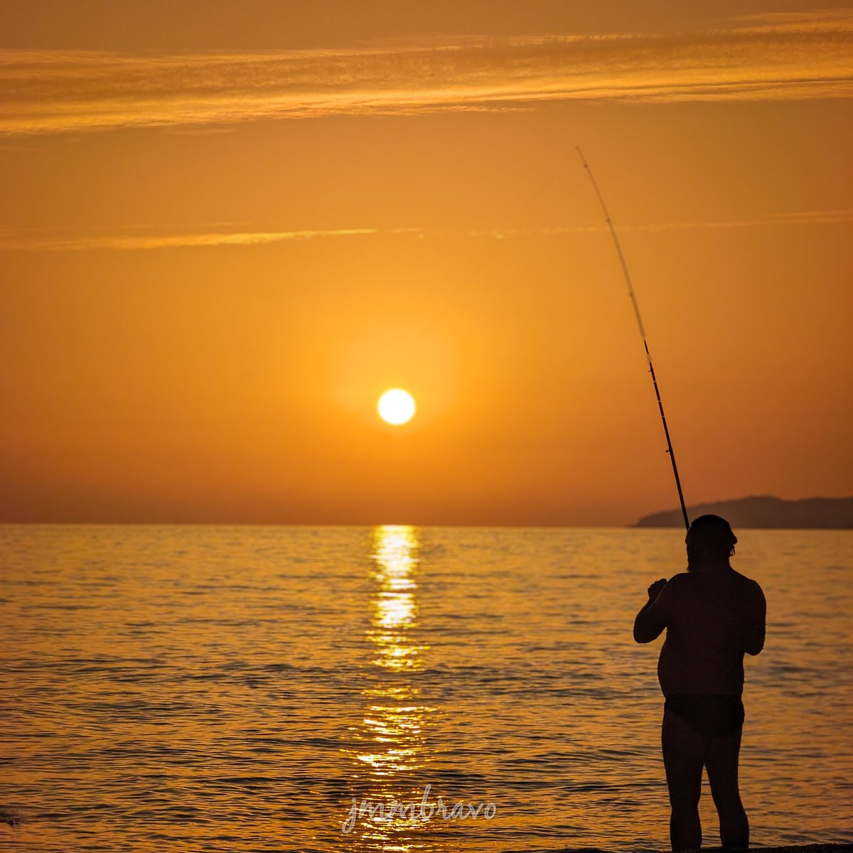 jmmbravo's tweet photo. Octubre 2023.
Costa Tropical #Salobreña #viajar #atardecer #sunsetphotography #viajar https://t.co/4fbUtPfSkm