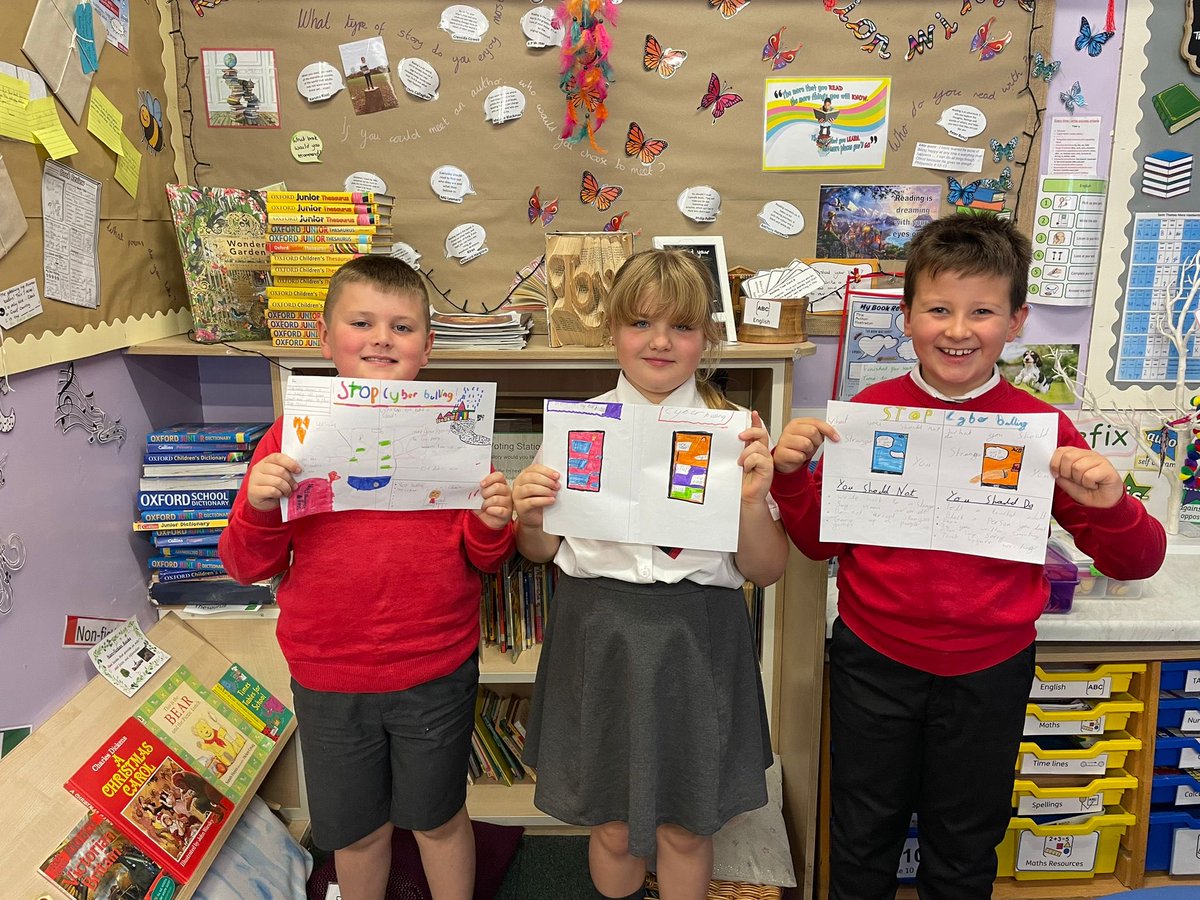 StTomMore's tweet image. YR4 have created posters giving great advice for cyber bullying. #STMComputing 💻🖥️📱