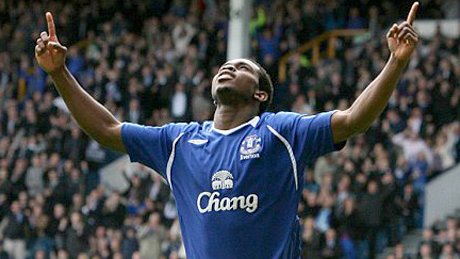 premlgeplayers's tweet photo. 1842. Joseph YOBO

Defender - 06.09.80 - NGA (101/7)

Prem Debut:
28/09/2002 (EVERTON vs. Fulham, W 2-0)

Prem Clubs:
Everton (03-12), Norwich City (14)

Prem Apps: 228
Prem Goals: 8 https://t.co/lmI24Ny3Ac