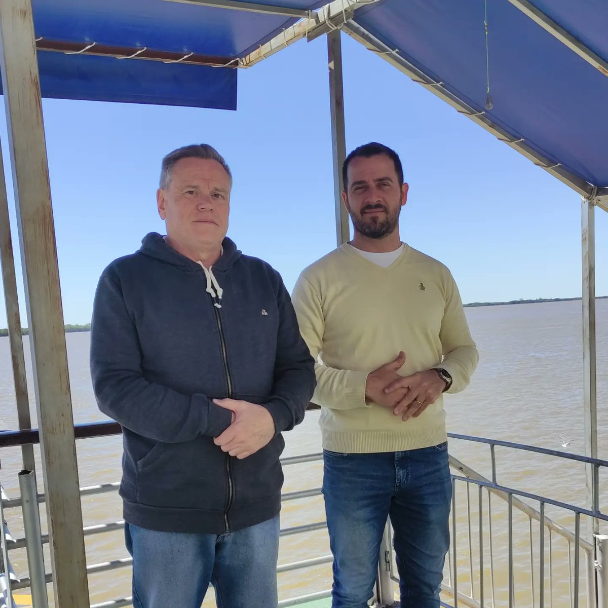 KovacevichOk's tweet photo. ☀️Fin de semana XXL con gran ocupación en toda la provincia de #SantaFe 🧳.

🤝Acompañamos el lanzamiento del pasaporte turístico 🛥️🚃, que incluye un city tour por la ciudad y el cruce a la isla para vivir la experiencia de la #Rosario urbana y el río.

#vivisantafe #turismo https://t.co/pCF2IPJUf4
