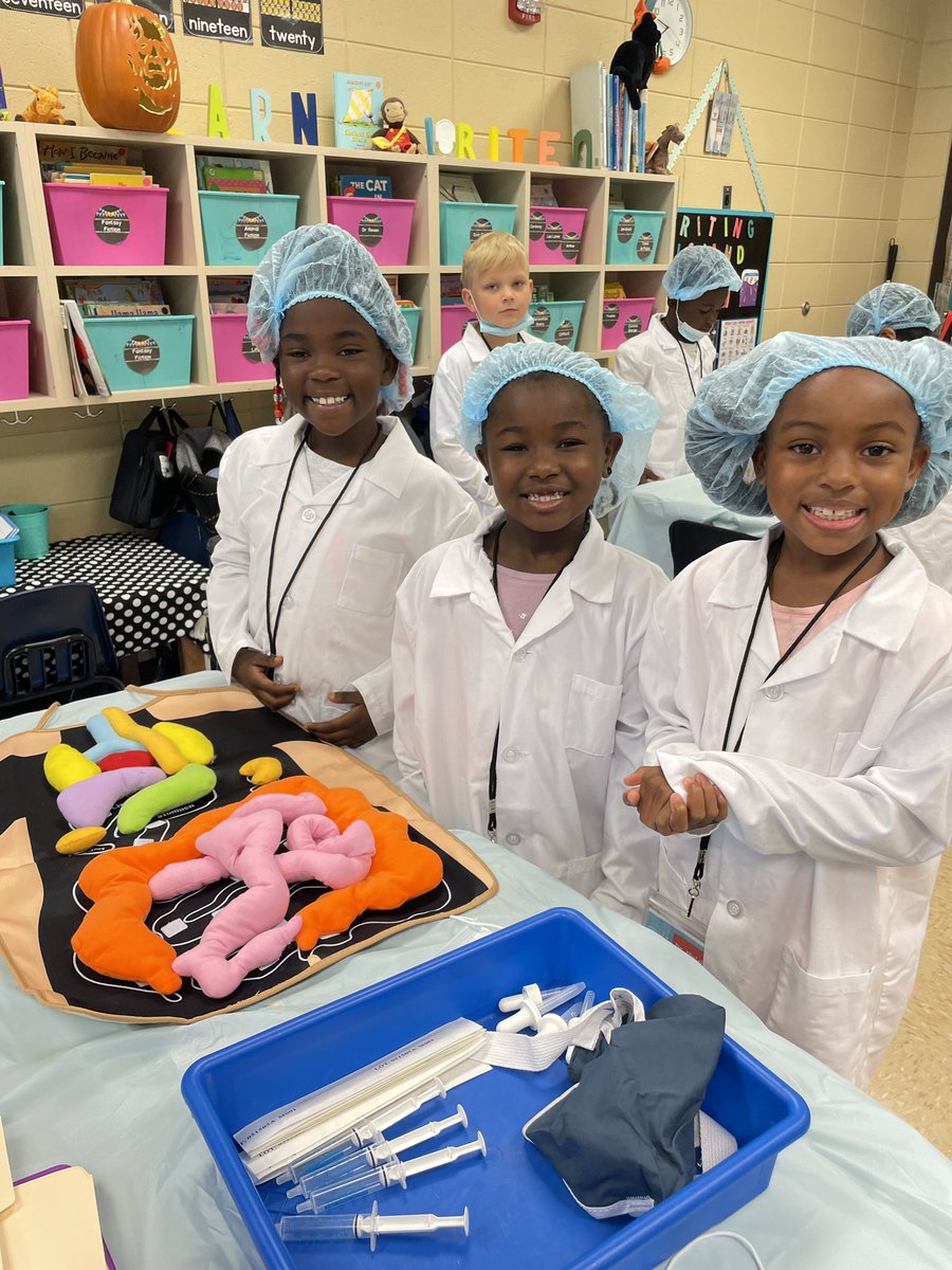 Nicole Donnell tweet media