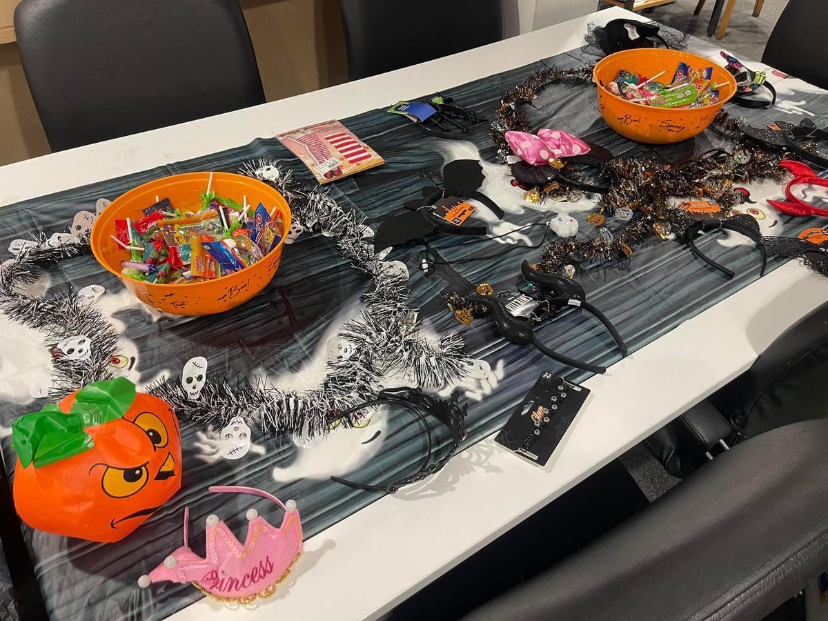 Cumbernauld & Carbrain Community Hub tweet media