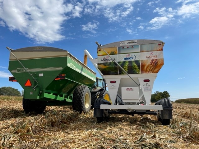 FSCooperatives's tweet image. #FSInVISION continues to bring swagger to the field for #harvest23 #ChangeTheGame

bit.ly/3D9zxqB