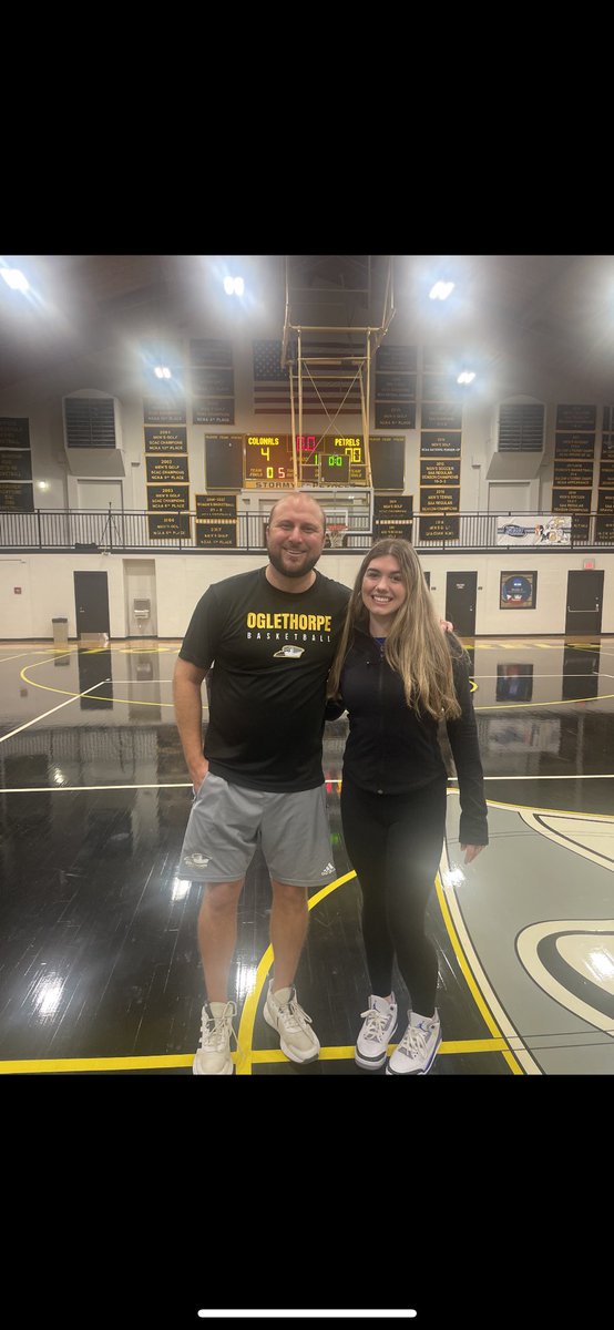 Thank you so much to <a href="/CoachRichey32/">Alex Richey</a> <a href="/CoachFriz/">Kat Frisby</a> for a great visit! I enjoyed my time on campus and loved watching your practice!