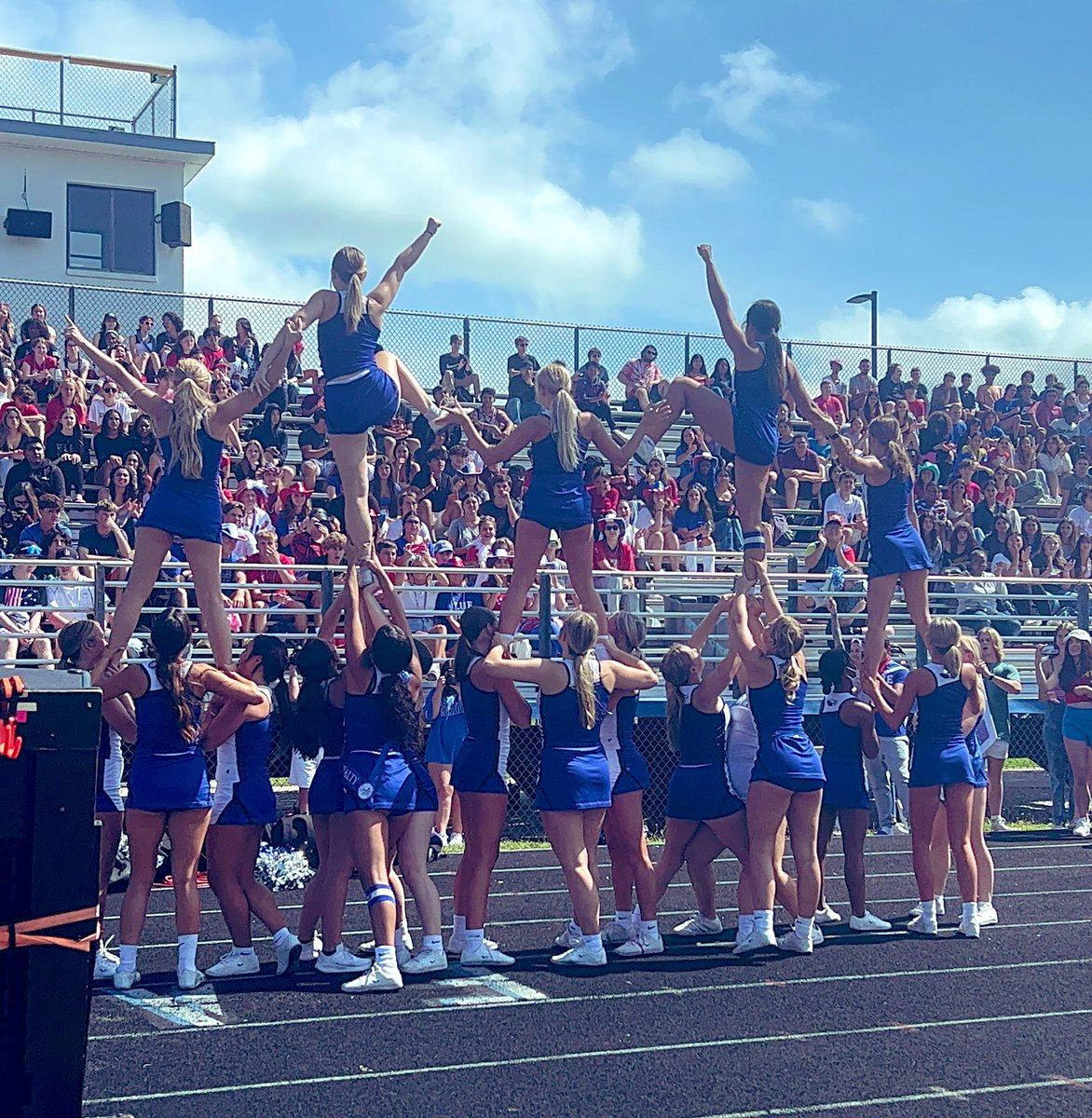 ELHS_Eagles's tweet photo. Congratulations to East Lake’s Teacher of the Year, Ms. Taycora Canfield, and our Support Employee of the Year, Theresa Hults! And to our students on Homecoming Court! #HoCoPepRally #Homecoming2023 https://t.co/Zfsi6k2brH