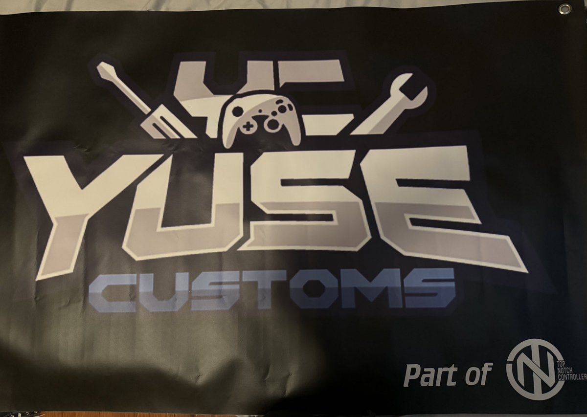 Yuse_less's tweet image. Happy to announce that I will be boothing at Big House 11! Will have along side @mickdoodle and @Geekiie_ helping me out :3 Will offer Phob builds, repairs, cases from @n3zModGod and much more!