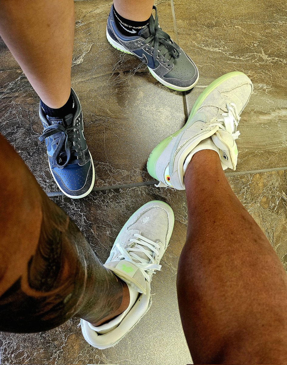 McKnight_Rich's tweet photo. Happy #Friday13th #TGIF #SpookySZN #Mummy #thisiwutIgot #yoursneakersaredope #atmoscollectorsclub #FreeRee @wilcocarla @iceberg562 ,@ConnorGrossman3 @wassystyle1 @TYNASTY89 @JDWhite112 https://t.co/Rpq8WyRpib