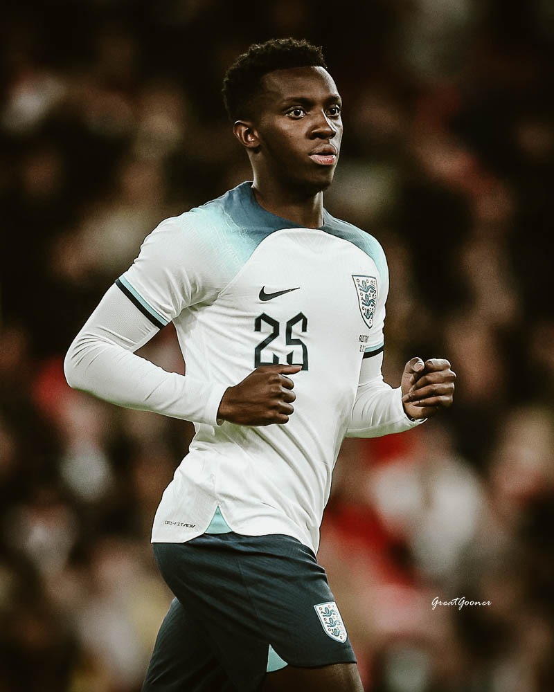 alexAFC__'s tweet photo. #Debut Welcome to the #ThreeLions @EddieNketiah9 

#ENGAUS🏴󠁧󠁢󠁥󠁮󠁧󠁿🇦🇺 #WembleyStadium #EditmyOwn #RetouchEdit https://t.co/P2gz5rEEdP