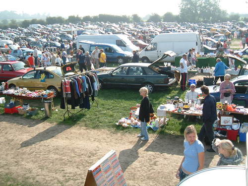 Measham Carboot tweet media
