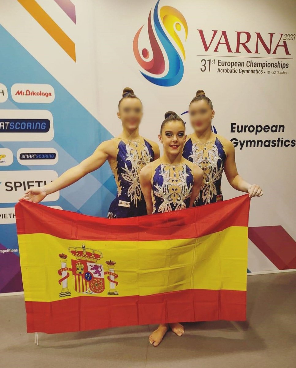 CEUAndalucia's tweet photo. A por todas Lucía 💯🇪🇸💪!!! Nuestra alumna compite con #España en el Europeo de Gimnasia Acrobatica que estos días se está celebrando en #Varna @ClubPyramidos @Colegios_CEU https://t.co/yhoSS0T8Ni