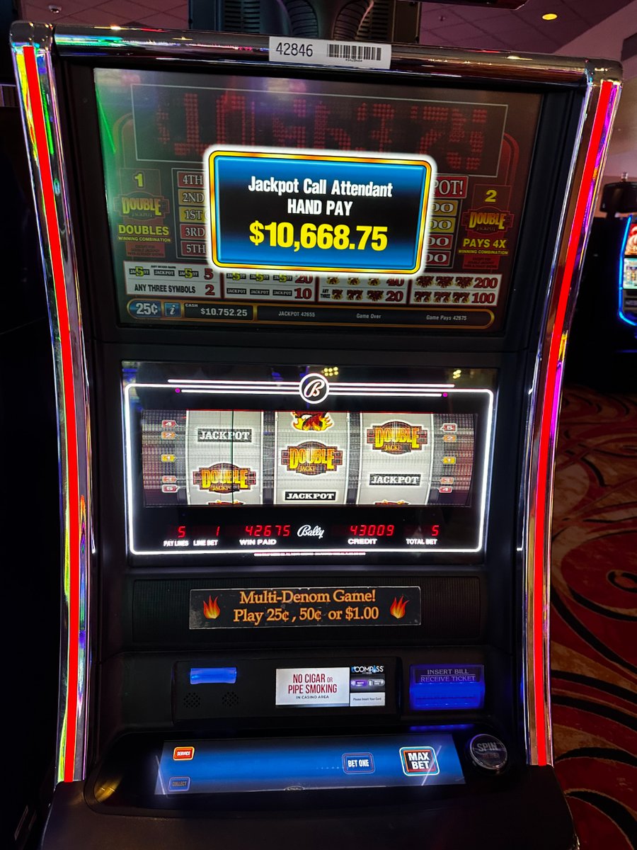TuscanyCasino's tweet photo. Feeling lucky? βοΈ Diana sure is after winning $10,668 at #TuscanyLV! π° Are you our next winner?
#TuscanyCasino #jackpot #DavinciRewards #winner https://t.co/Md5faLz2Ez