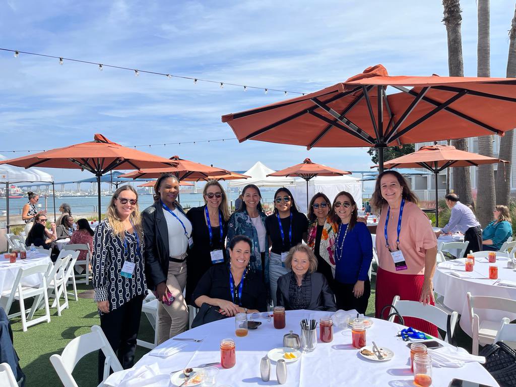 Inspire_IAWA's tweet photo. Building great memories at lunch #IAWA2023 https://t.co/wWlPRZfQD3