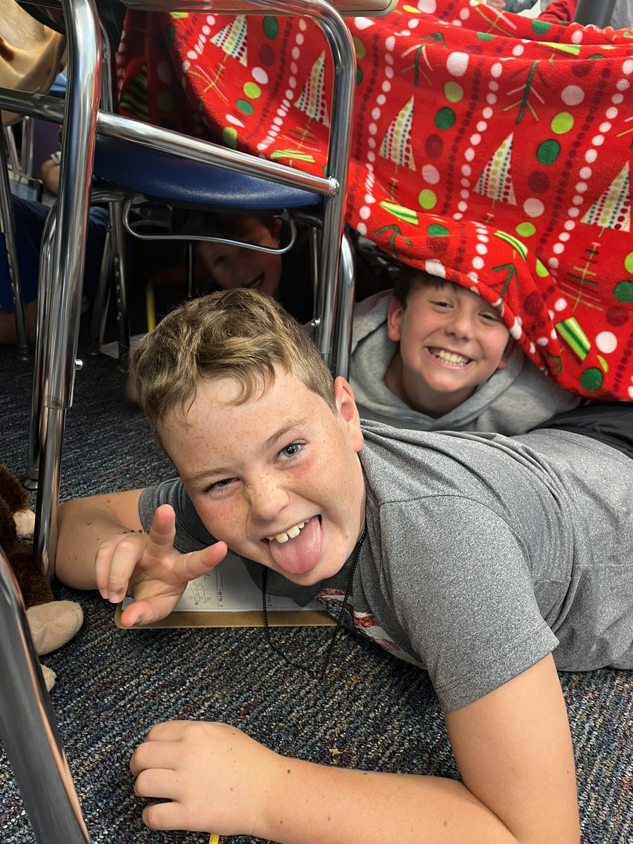 Our SAIL reward celebration! Happy Fort Day! 😊🙃😍<a href="/ScottsRidgeES/">Scotts Ridge ES</a>