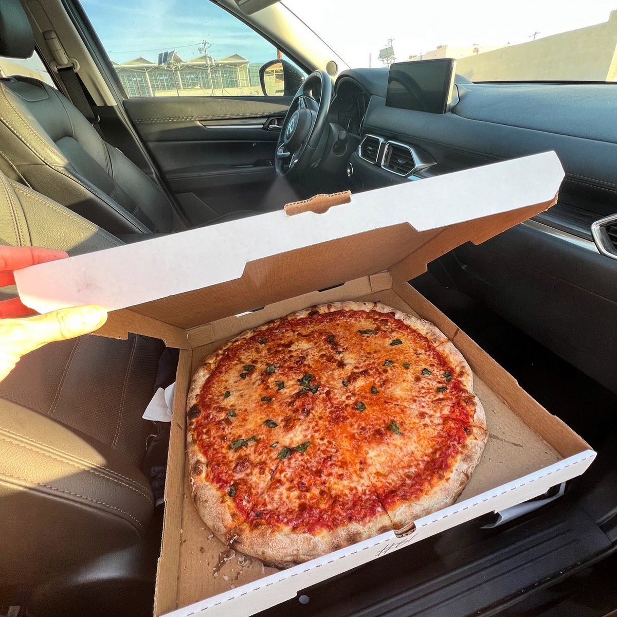 David Tyda tweet media