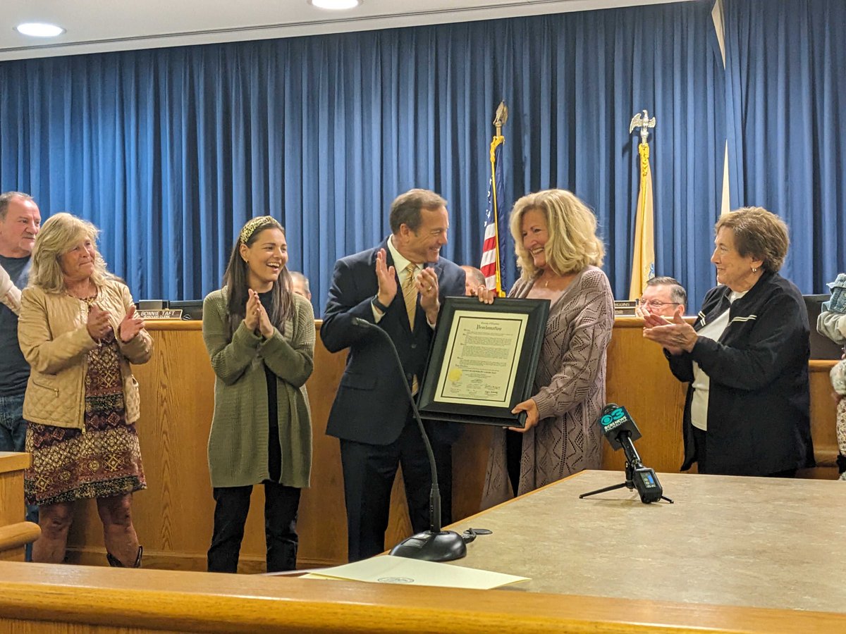 The tally for the free story of the week is in! 

Oaklyn Kidney Donor Given Her Own Day

theretrospect.com/news/oaklyn-ki…