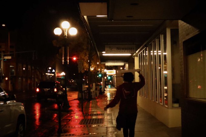 been going on dates with a photographer 💕 https://t.co/J8lftB6EnH