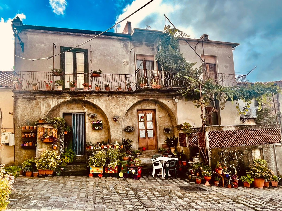 #Stupore_Lucano #basilicata #sanseverinolucano #paesaggi #landscape  #italy #nature  #paesaggio #photography #travel #paesaggiitaliani #landscapephotography #photo #landscapes #foto  #picoftheday #sky #fotografia  #igersitalia  #naturephotography #like #photooftheday 
#art #love