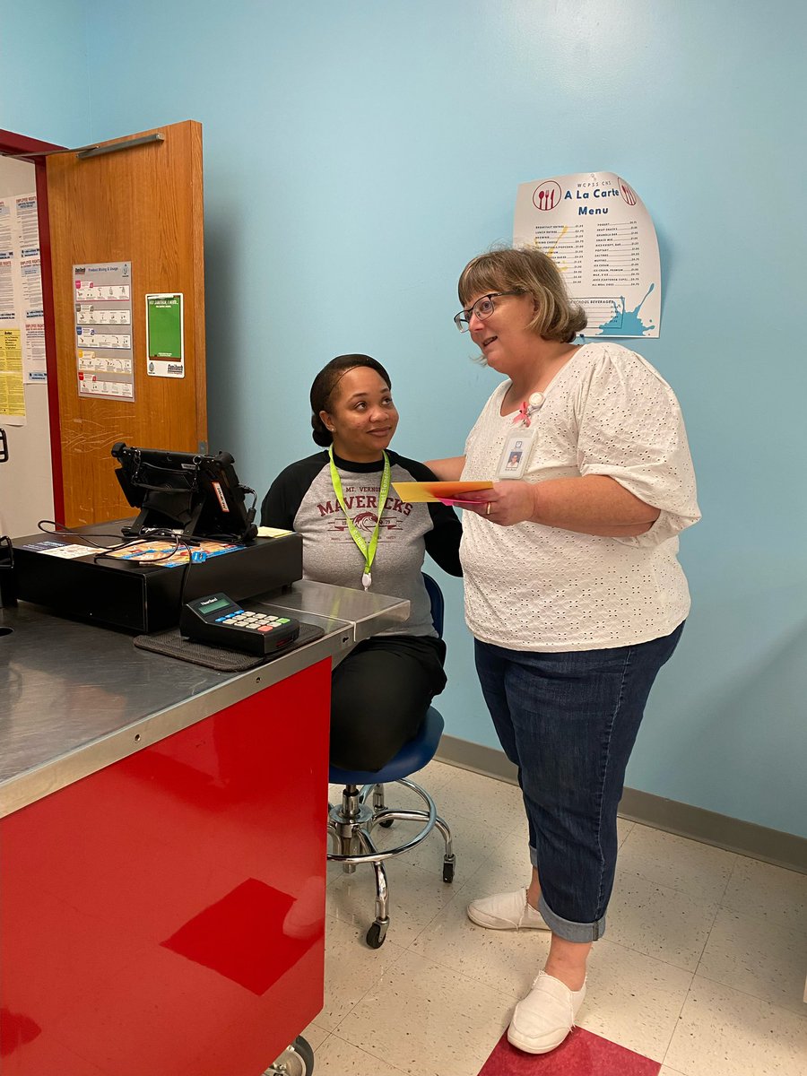 BridgesProgram's tweet photo. @BridgesProgram celebrated National School Lunch Week and showed some love to our cafeteria manager Sierra! She ALWAYS greets everyone with a kind smile and spirit. We are grateful for how she consistently shows up for us! @NorthwestWCPSS @WCPSS https://t.co/lv75V1VojD