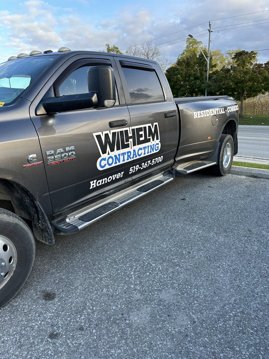 WilhelmContract's tweet photo. @RamTrucksCanada Our 2014 https://t.co/urY0QFlf1s