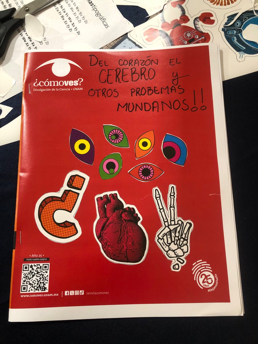 revistacomoves's tweet photo. El taller “Arma tu ¿Cómo ves?” ha sido un éxito. Aquí algunas fotos de los orgullosos editores honorarios.
#revistacomoves #dejamos huella #fiestadelascienciasylashumanidades #dgdc #unam https://t.co/eI7QmV78vA