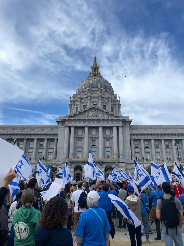 IsraelinSF's tweet photo. Today’s Bring Them Home rally in San Francisco Civic Center. It was a beautiful show of support in the face of brutal terrorism. We are praying for every individual taken hostage and for their families and friends awaiting news. #StandwithIsrael https://t.co/ec6HLt3g1A
