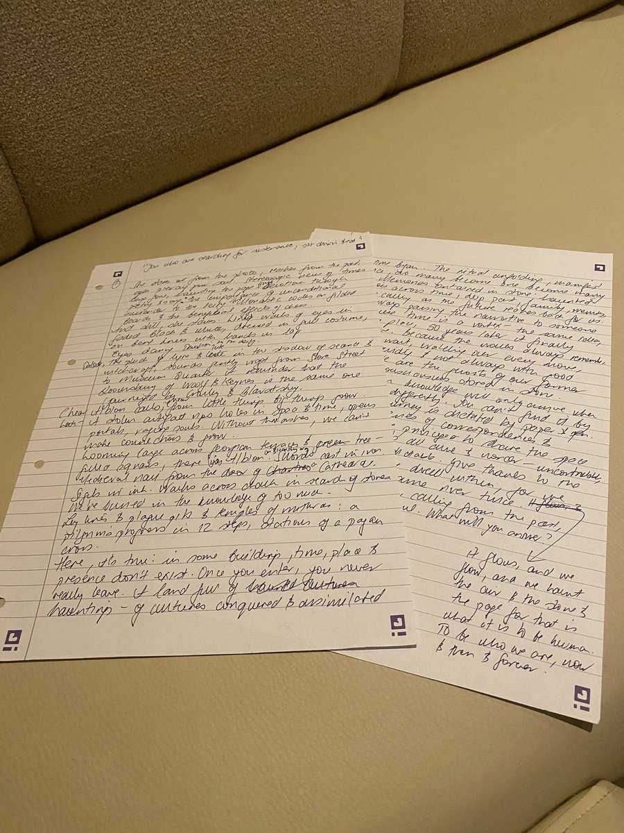 Lauren J McMenemy 👻🧛♀️🔮😈 tweet media