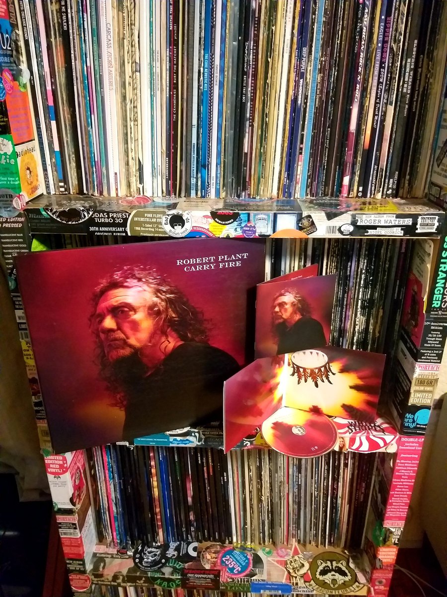 ZTNK71's tweet photo. ROBERT PLANT
Carry Fire
13.oct.2017
@RobertPlant
#robertplant #carryfire https://t.co/WnQ7By5feQ