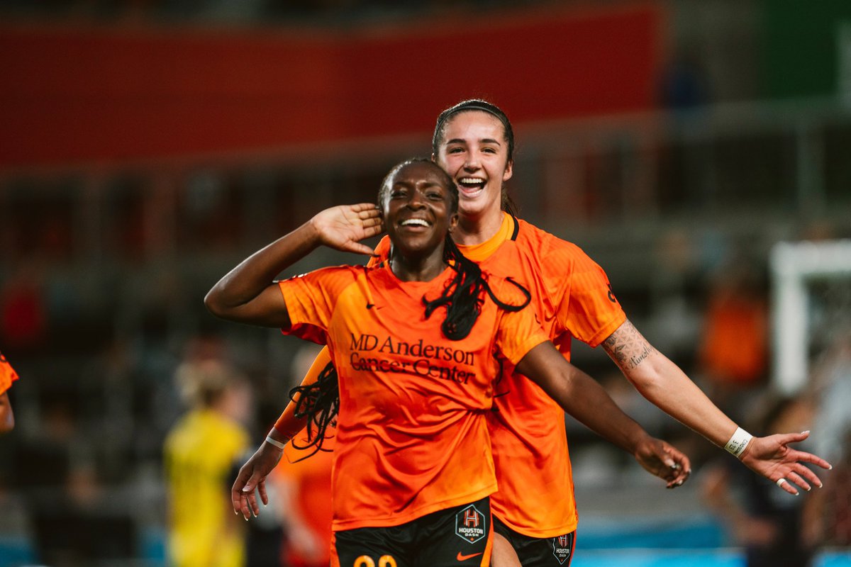 HoustonDash's tweet photo. Last time against Orlando 😈

#HoldItDown https://t.co/HYUnzTXWhN